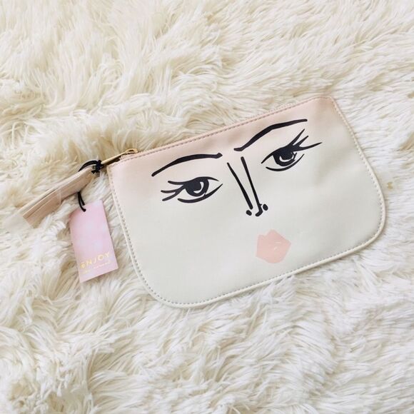 👄 Zippered Makeup Travel Pouch Clutch 👄 - Picture 1 of 7